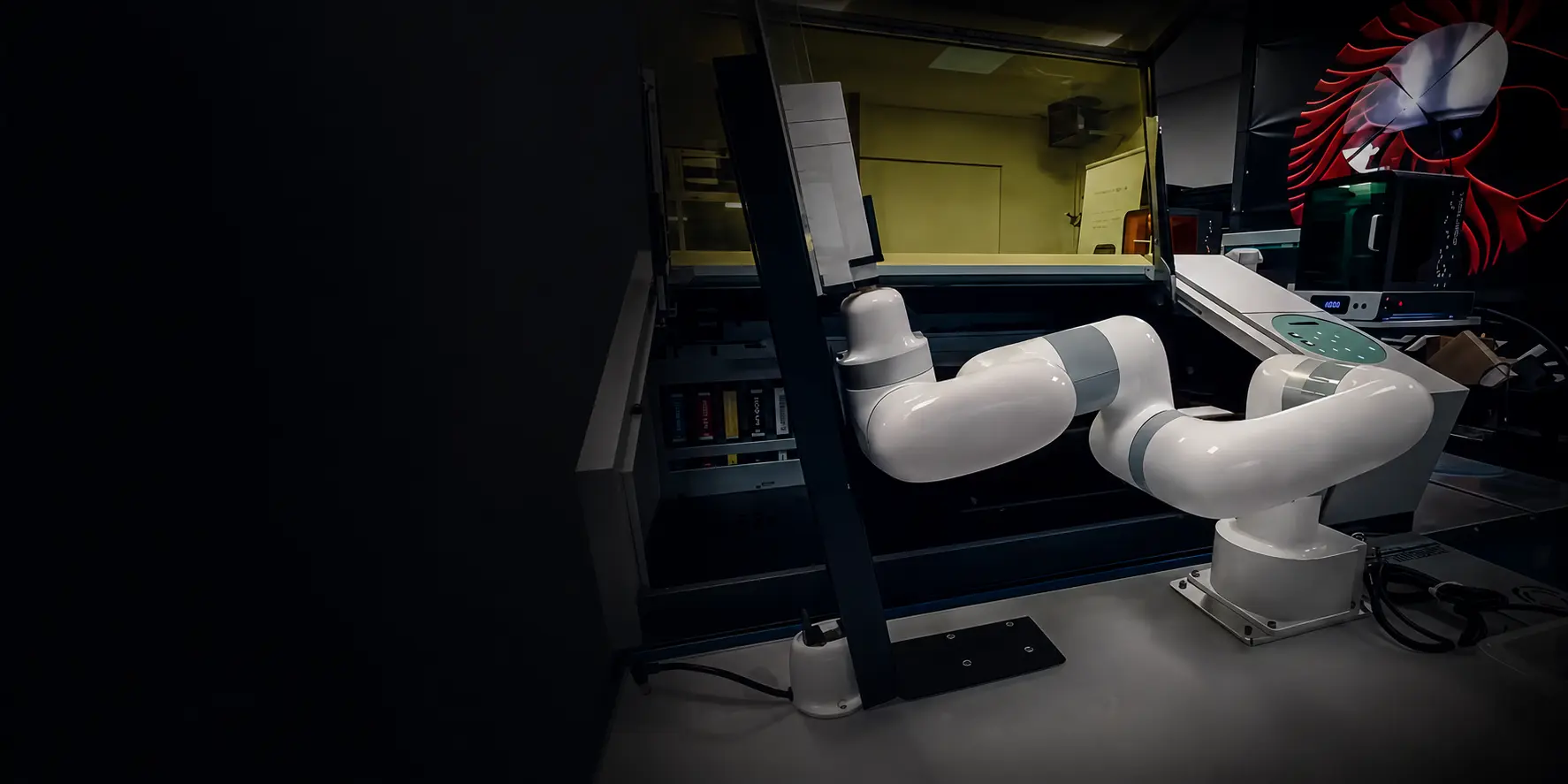 Lite 6 cobot integrated beside a machine for automated machine tending and part handling