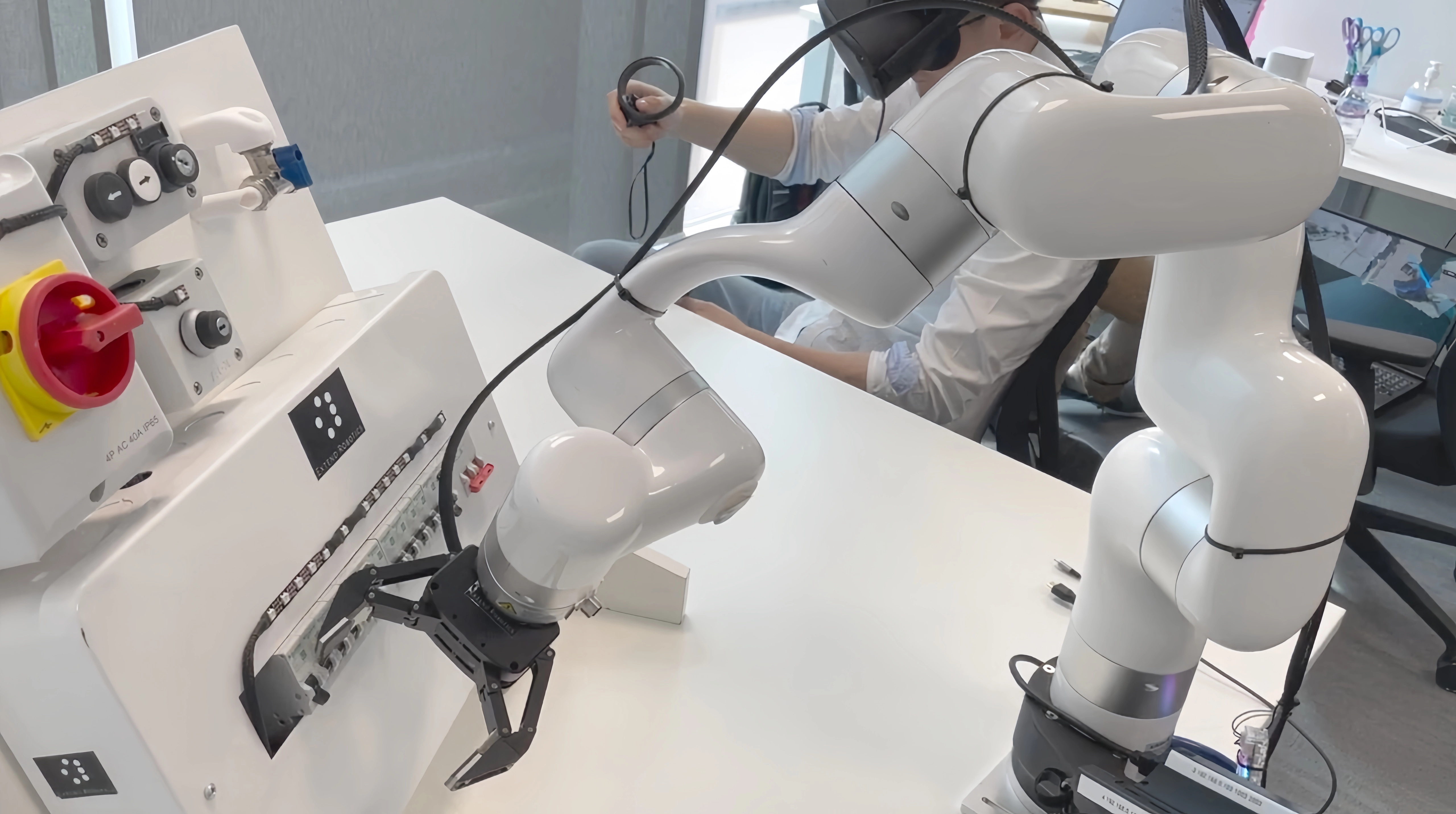 Extend Robotics Teleoperation
